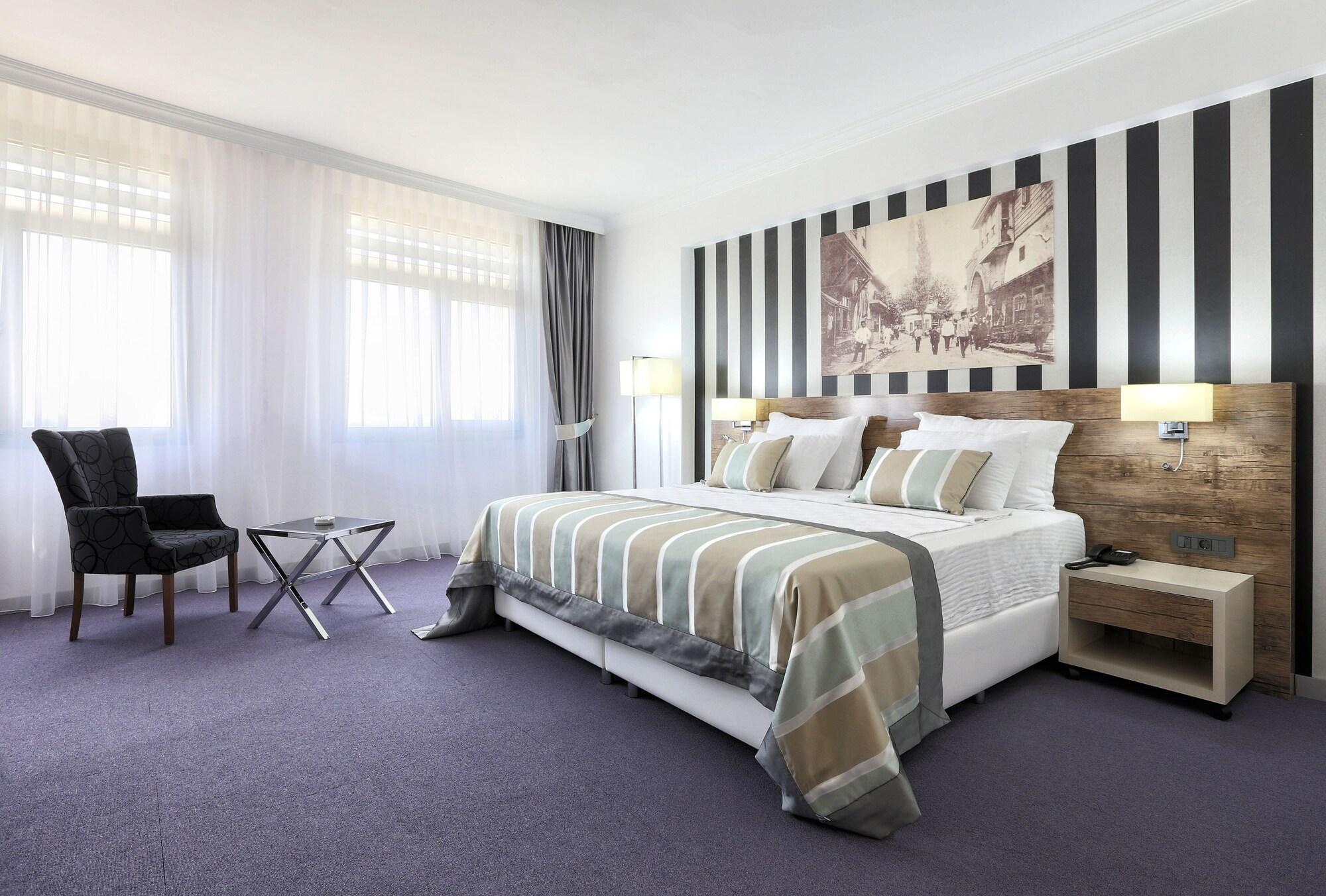 Ramada Hotel By Wyndham Edirne Eksteriør bilde